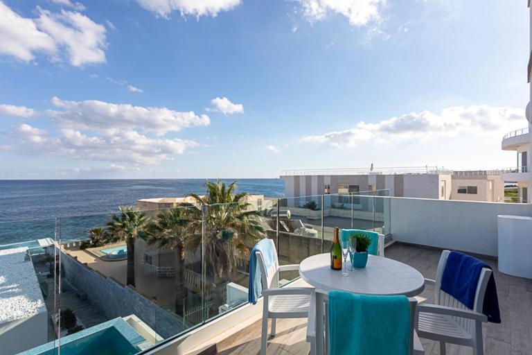 The Sea-Bank Villa Apartments Marsaskala Exterior foto